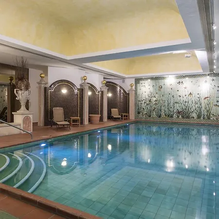 Boutique Sunstar Am Maggiore 4* ブリッサーゴ