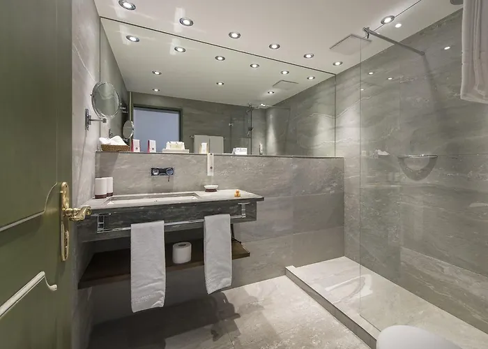 Boutique Sunstar Am Maggiore 4*