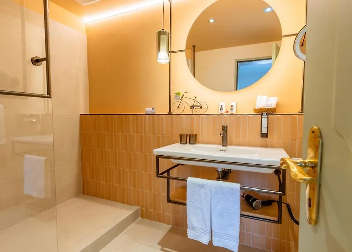 Boutique Sunstar Am Maggiore 4*